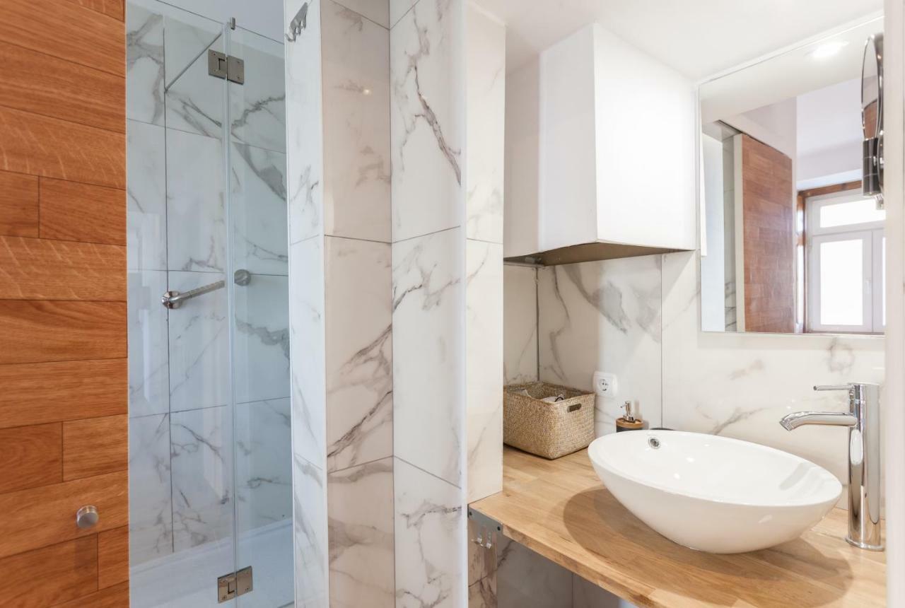 Rossio Vintage Two-Bedroom Apartment - By Lu Holidays Lisboa Εξωτερικό φωτογραφία